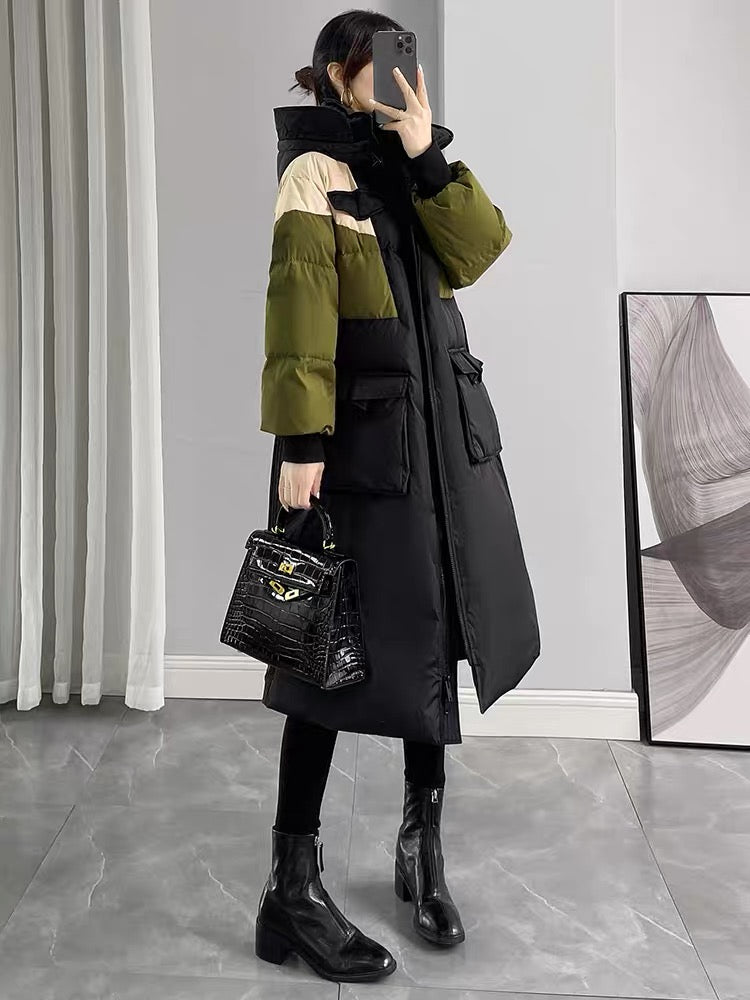 Designed contrasting color hooded down jacket for women winter 2023 new waist slimming commuting versatile mid-length coat