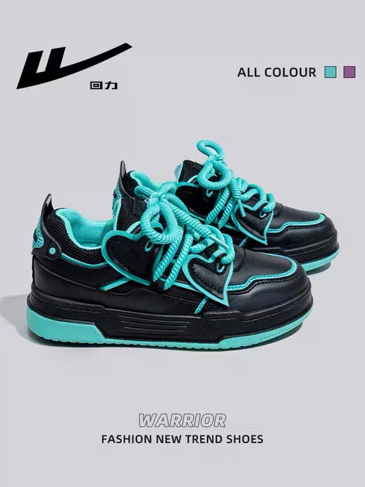 Pull back women's shoes small black shoes 2023 spring and autumn new niche original small love thick-soled sports casual sneakers women