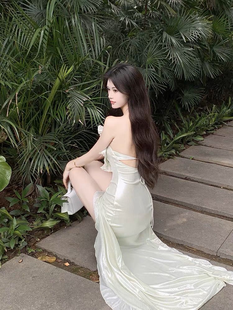 Pure lust style slit halterneck long skirt for women, summer temperament, socialite slim fit, first love dress, fairy style, super fairy style