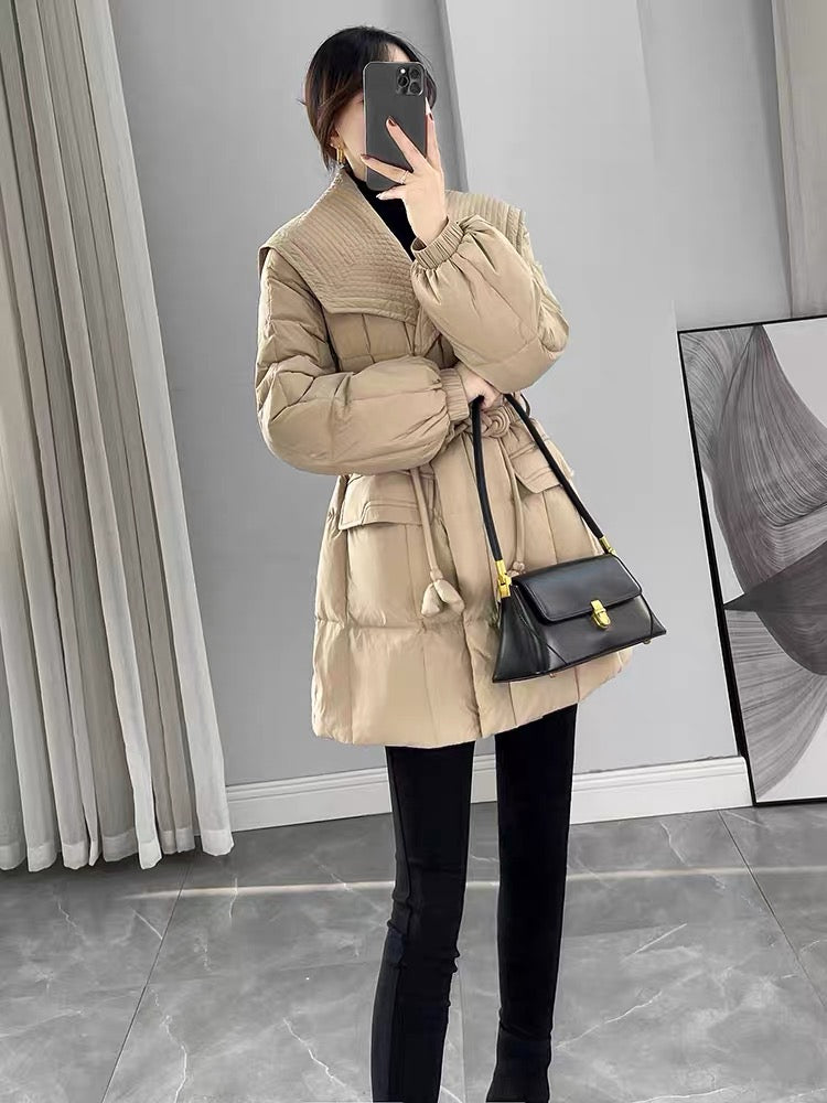 Khaki design fashionable down jacket for women winter 2023 new waist slimming mid-length white duck down jacket