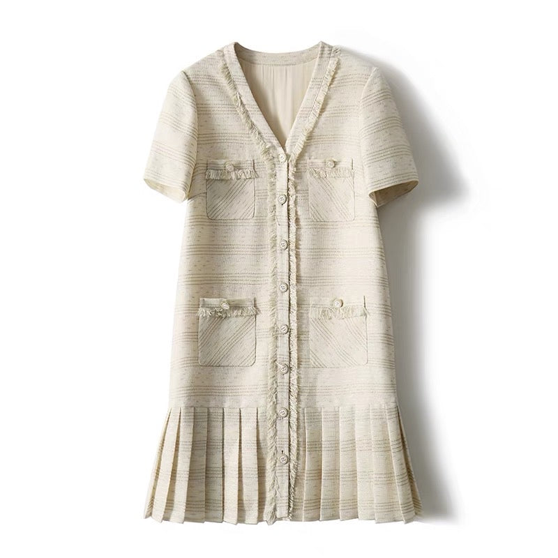 [QZA663804MG] Xiaohan V-neck elegant French retro striped twisted heddle craft small fragrant dress