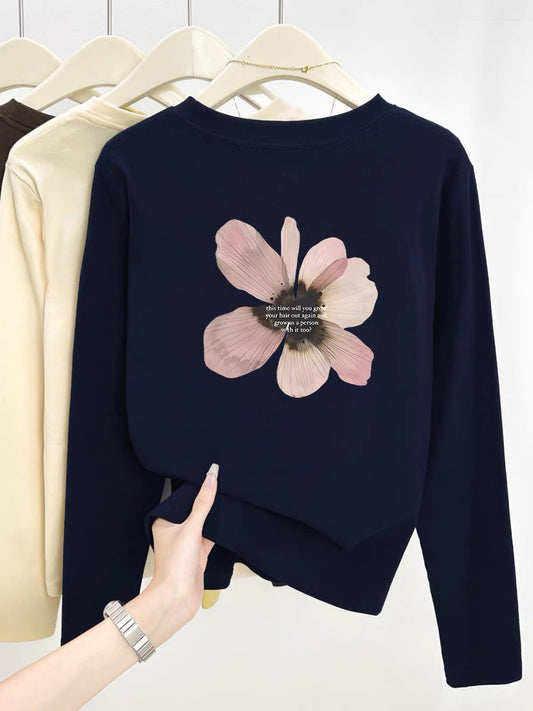 2025 Early Autumn New Style Bottoming Shirt Western Style Straight Shoulder Women's Long Sleeve T-shirt Round Neck College Style Letter Printed Top