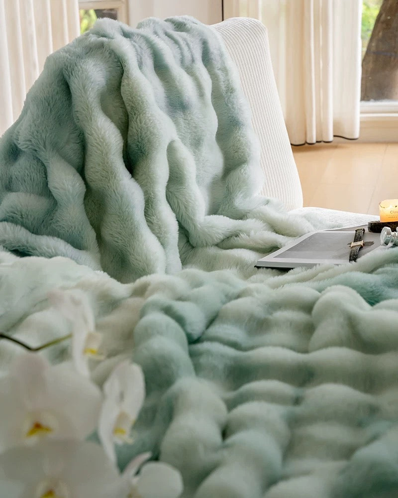 Winter thickened rabbit fur blanket leisure cover blanket light luxury high-end sofa blanket office nap blanket