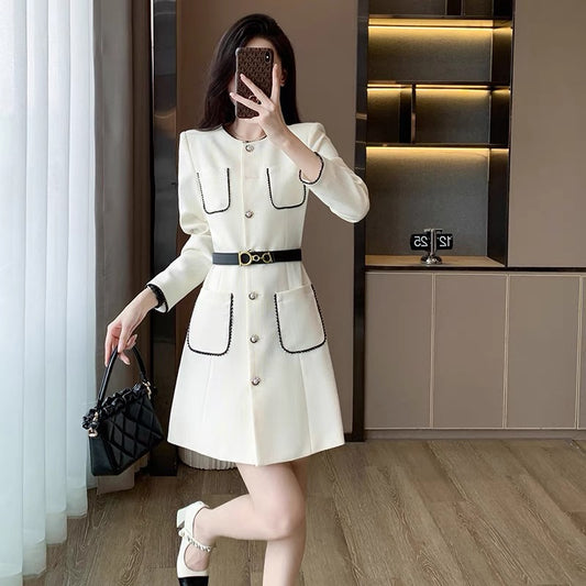 Autumn clothing for women 2023 new women's clothing high-end French dress for small people in autumn and winter with long-sleeved skirt