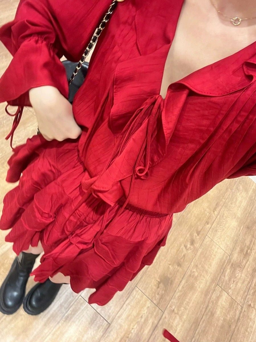 Early autumn foreign style age-reducing high-end sense red suit ruffled shirt top skirt two-piece dress female