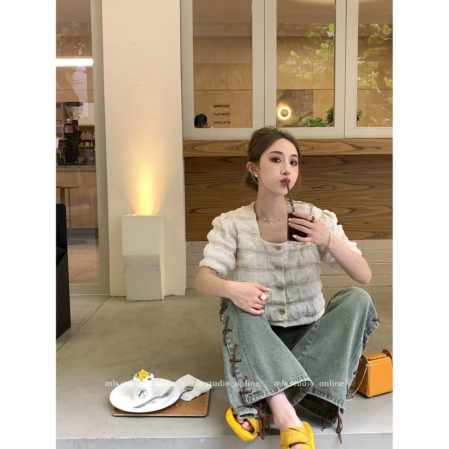 MLS square collar shirt for women 2024 new summer high-end niche shirt unique chic top age-reducing shirt