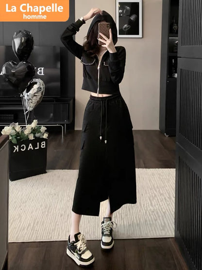 La Chapelle's autumn outfit is paired with a complete set of fashionable 2023 new internet celebrity sports style slit skirt two-piece set