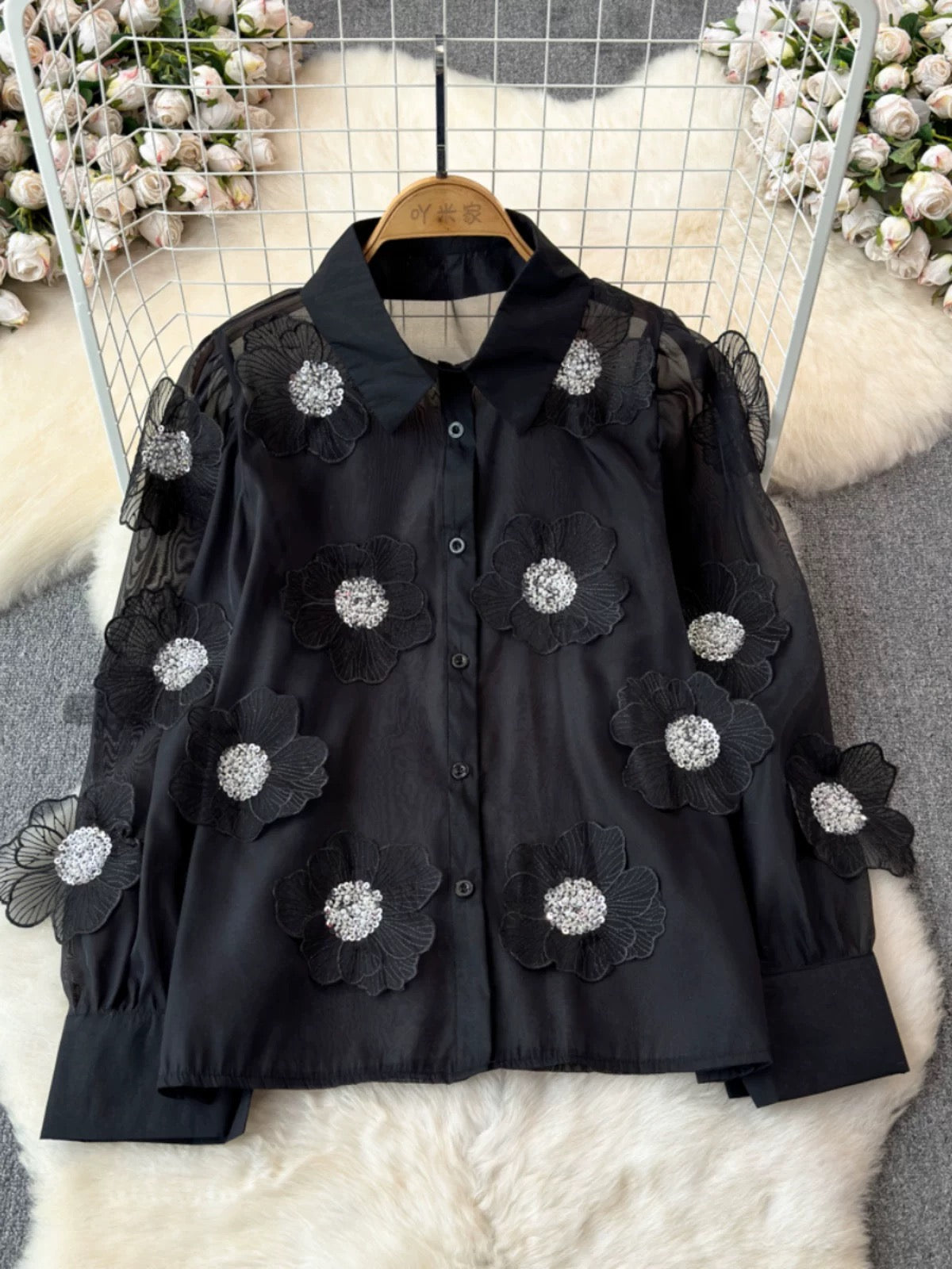 White shirt women 2024 early spring new design niche beaded three-dimensional flower shirt top