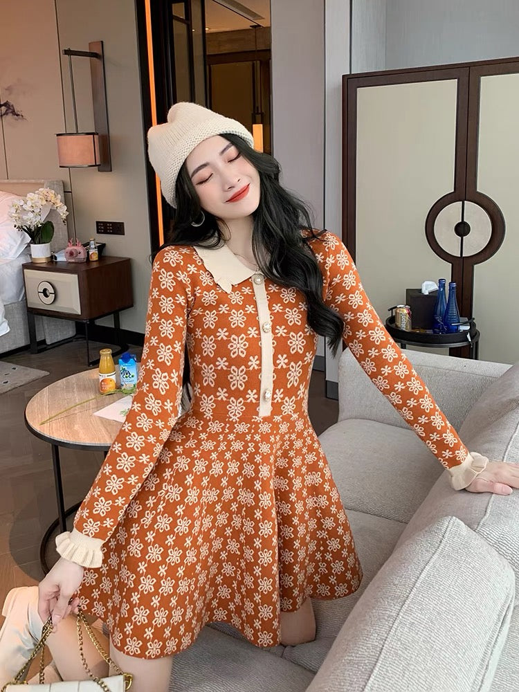 Celebrities' same knitted skirt 2023 new autumn women's doll collar long-sleeved temperament slimming bottoming dress (V5515)