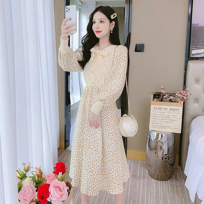 Corduroy floral dress women's autumn and winter 2023 new style gentle wind fake two-piece knitted temperament long skirt