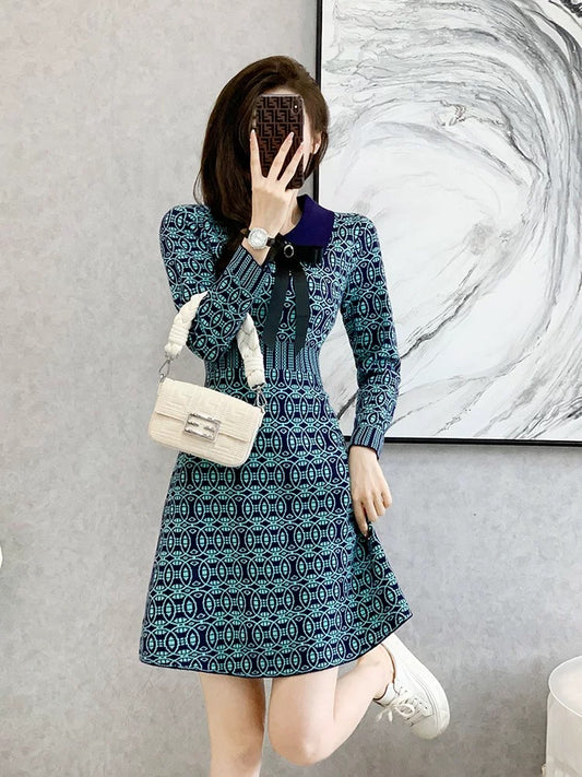 French high-end temperament long-sleeved skirt for women 2023 autumn and winter new style small waist slimming knitted dress