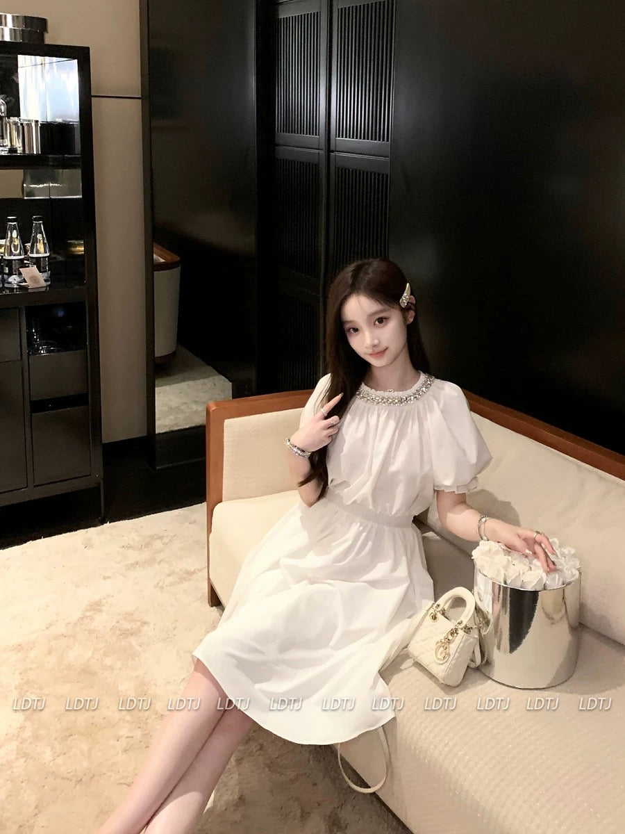 LDTJ Haute Couture 23 Autumn and Winter New Miu Sweet Princess Heavy Industry Beading Round Neck Elastic Waist Puff Sleeve Dress