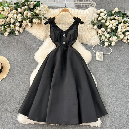 Light luxury lady banquet high-end palace style dress temperament V-neck waist slimming high-end exquisite dress