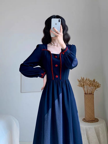 Autumn 2023 new women's skirt French romantic retro long-sleeved Hepburn style fashion high-end temperament dress
