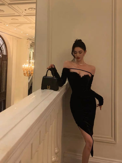 Sexy off-shoulder velvet dress for women in autumn and winter, high-end, pure lust, side-slit, slim-fitting hip little black dress