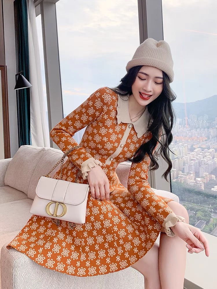 Celebrities' same knitted skirt 2023 new autumn women's doll collar long-sleeved temperament slimming bottoming dress (V5515)