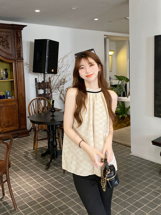 Berry likes you and likes a large custom Korean beige printed halter neck shirt loose round neck sleeveless top
