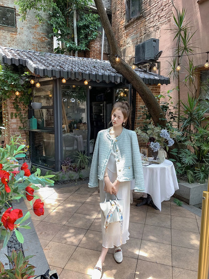 Fish Rabbit's Rabbit Small Fragrance Style Short Jacket Women's Autumn 2024 New Style Lady's Fungus-edged Sequined Top
