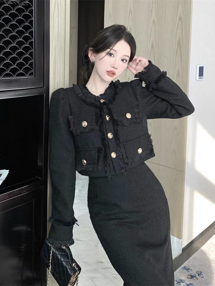 Xiaoxiangfeng suit for women in autumn new long-sleeved tassel cardigan jacket + high waist hip skirt two-piece trendy set (A9998)