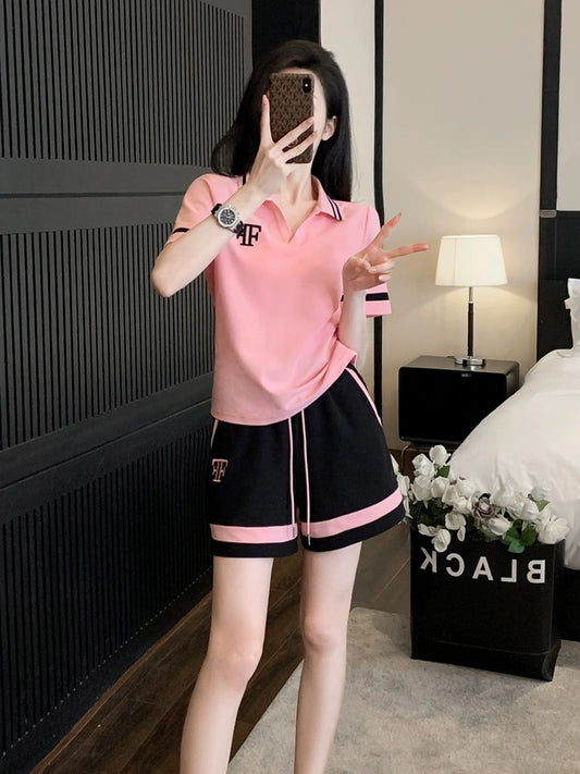 Summer clothes are paired with a complete set of fashionable, age-reducing, fashionable, casual, sports short-sleeved shorts two-piece suits for women running