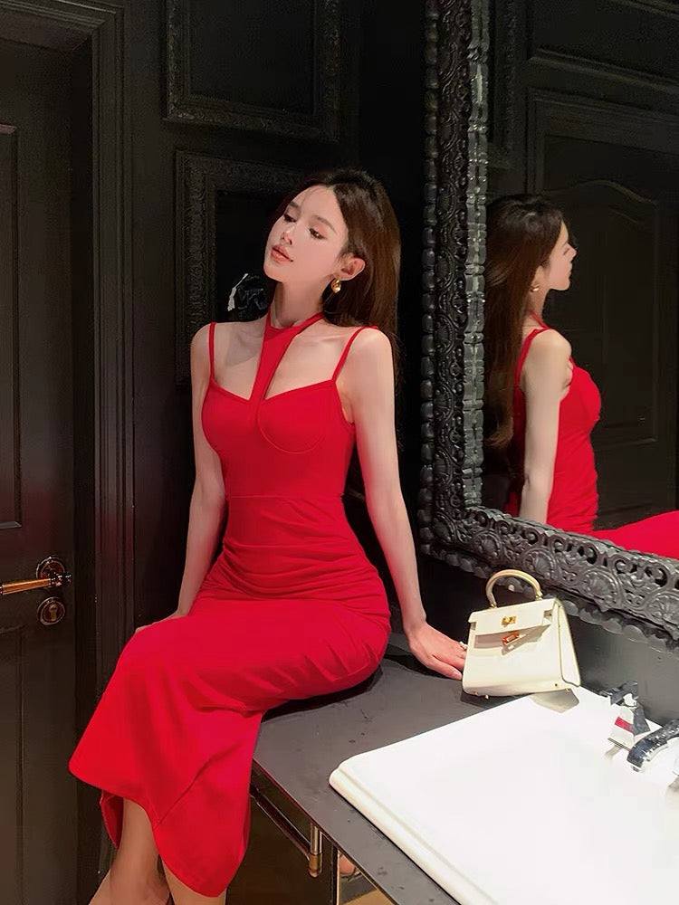 French red strapless Hong Kong style retro chic skirt for women summer high-end temperament slim goddess style dress