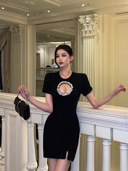 Heavy industry black diamond dress for women 2023 summer new Hepburn style textured high-end temperament slim skirt