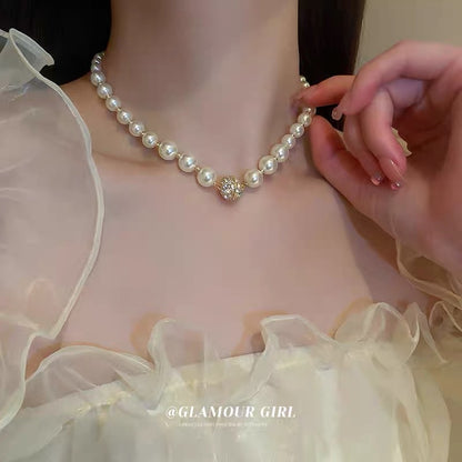 French retro pearl small ball diamond necklace fashion niche design sense necklace clavicle chain exaggerated necklace female