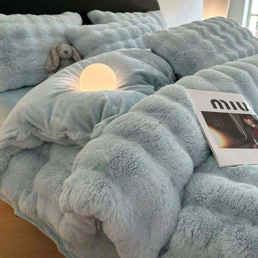 Winter rabbit fur milk velvet quilt 200x230 simple quilt cover coral flannel 2 meters four-piece set
