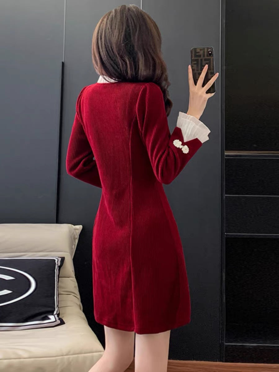 Autumn and winter French corduroy dress for women 2023 new high-end new Chinese style waist slimming Hepburn little red dress