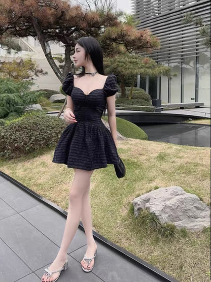 2023 new summer style French puff short-sleeved temperament square neck waist A-line skirt one-shoulder tube top puffy dress