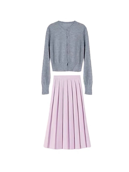 Small fragrant wind sweater jacket short knitted cardigan skirt two-piece suit fashion age-reducing autumn tea-based salt-based