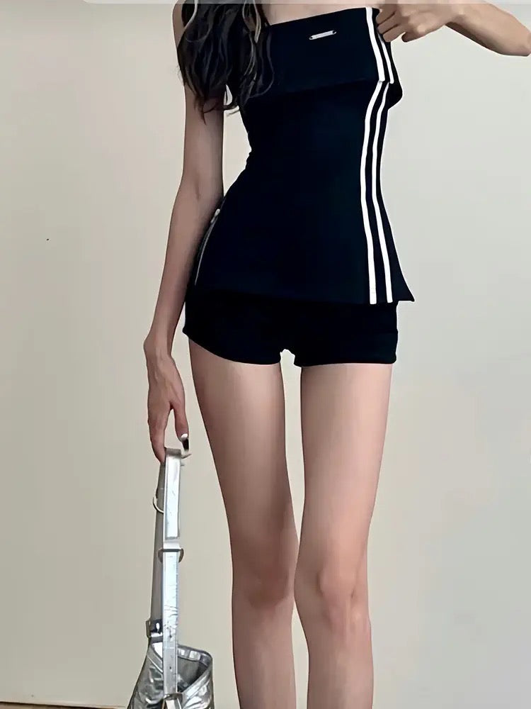 MOXI super A hot girl retro one-shoulder European and American sweet and spicy black outer tube top skirt