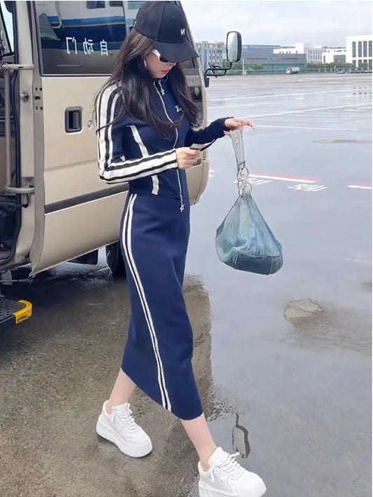 Early autumn women's 2023 new fashion casual sports suit high-end street sweatshirt skirt two-piece set