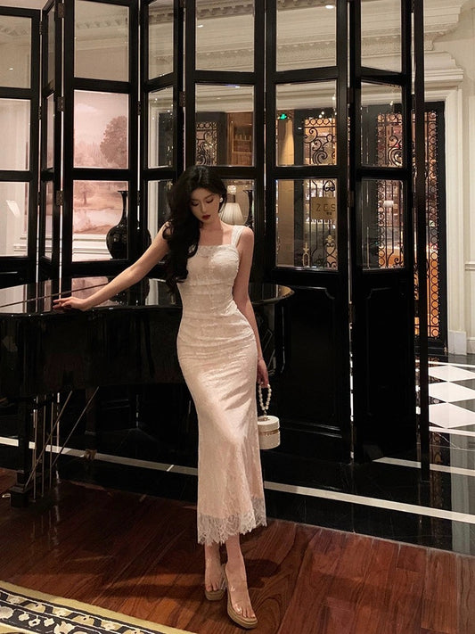 Ge Fuwen White lace suspender dress female 2024 summer new niche design temperament waist long skirt