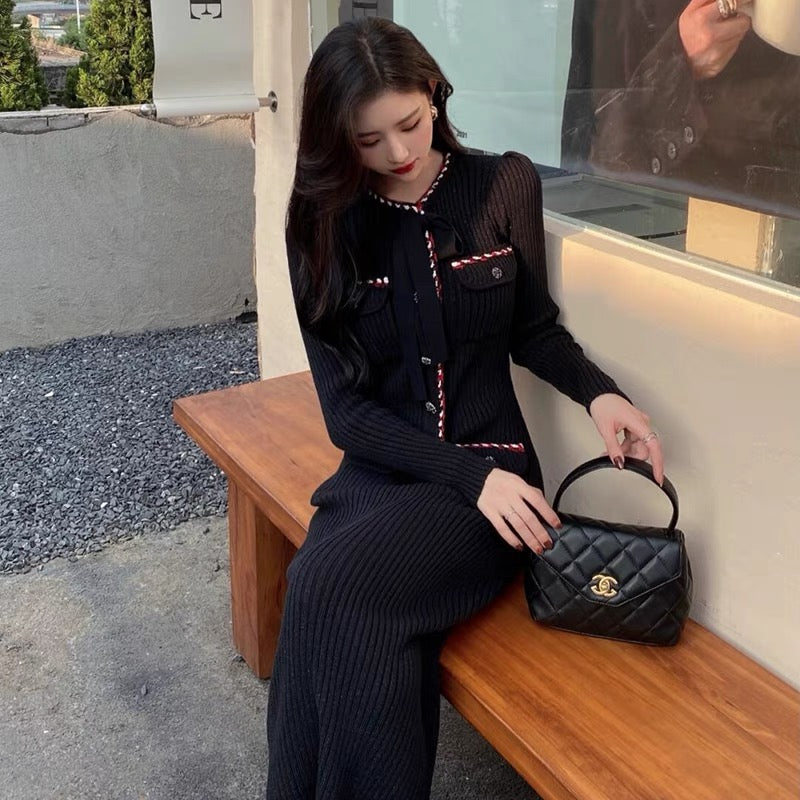 French retro style high-end black long-sleeved knitted dress for women with bow knot and bottoming skirt D9192