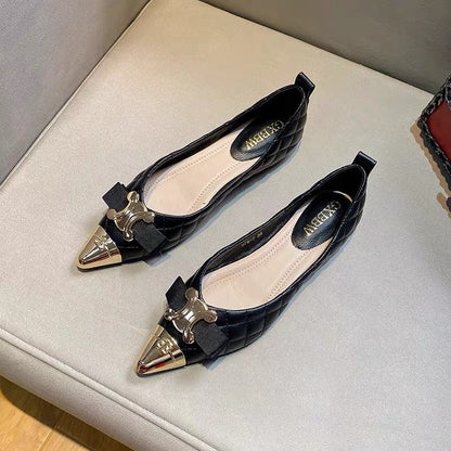 Pointed toe soft bottom single ladle women 2023 spring and autumn new fashion metal buckle soft leather comfortable shallow mouth flat bottom ladle for pregnant women