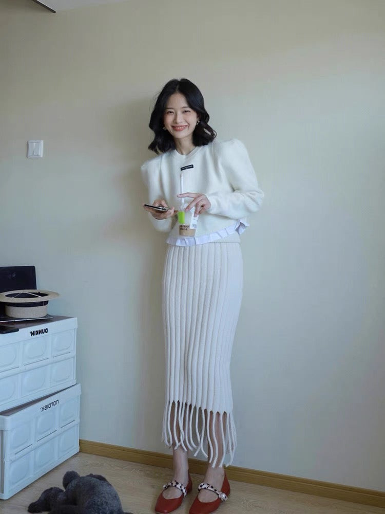 2023 new fashionable and age-reducing knitted fringed skirt high-end internet celebrity two-piece suit for women in autumn (S7770)