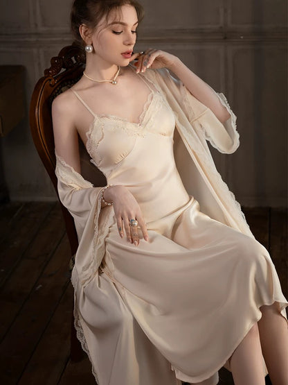 Forced to sell pajamas with breast pads, suspenders, nightgown, two-piece suit, sexy silk long mulberry silk pajamas for women
