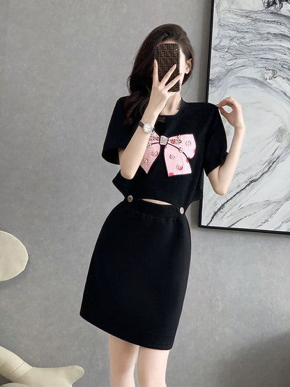 Complete set with age-reducing suit skirt, playful and lively, casual sports t-shirt dress for small people, two-piece summer suit for women