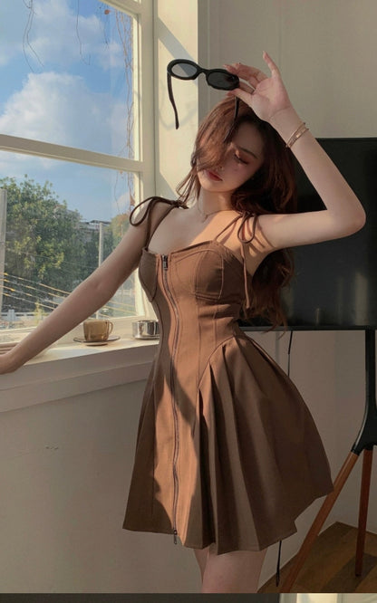 Chocolate brownie suspender dress 2023 popular skirt women's summer design sense niche sexy a-line skirt