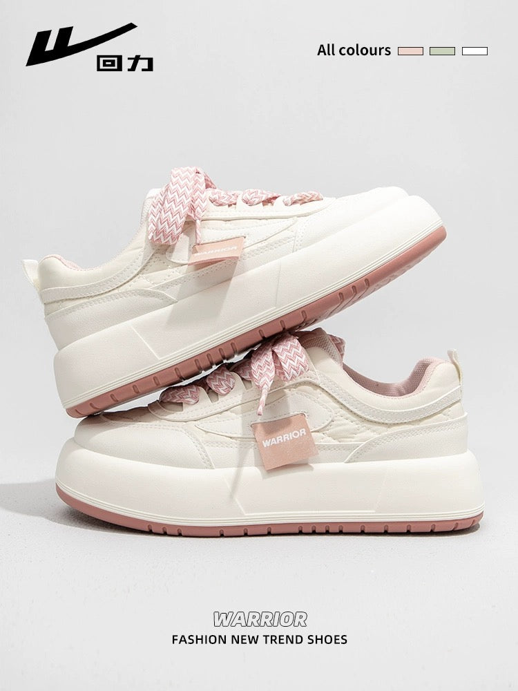 Pull back white shoes for women 2024 spring new student ins versatile thick-soled niche shoes casual sports bread shoes