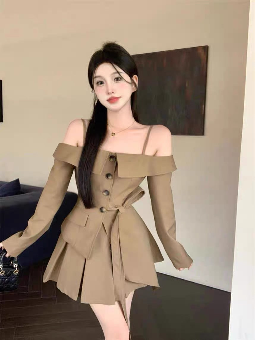 This year's popular fashion suit hot girl long-sleeved top half-length pleated skirt women's early autumn new temperament two-piece set A2257