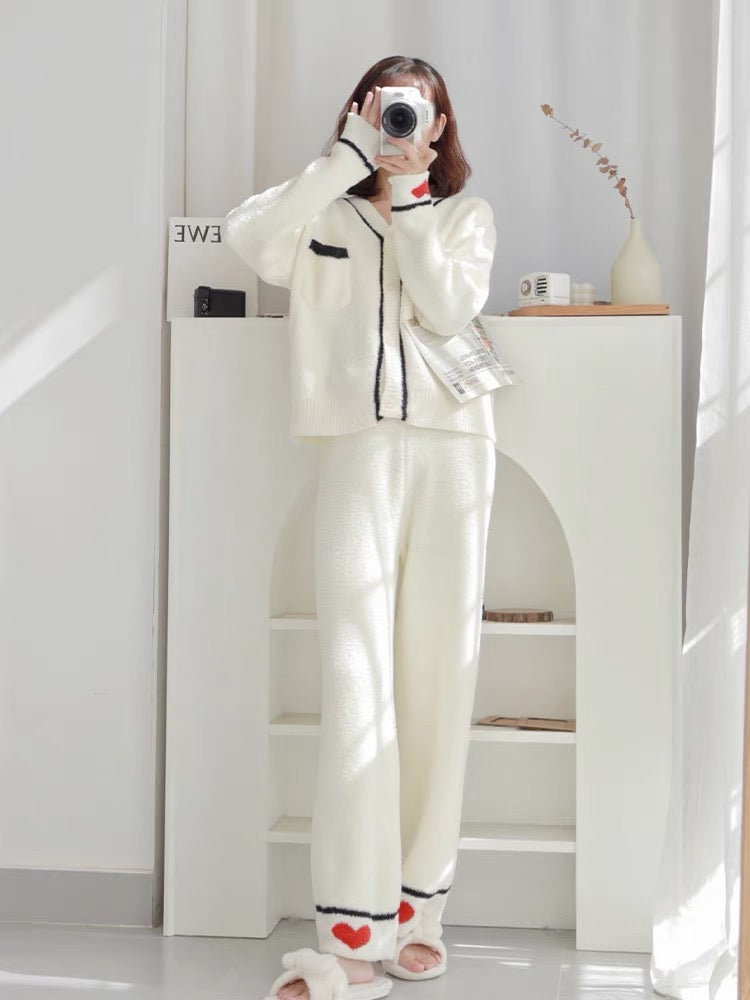 The shopkeeper’s own recommendation ~ pajamas for women in autumn and winter with small fragrance and love coral velvet home clothes thickened and velvet set (B4914)