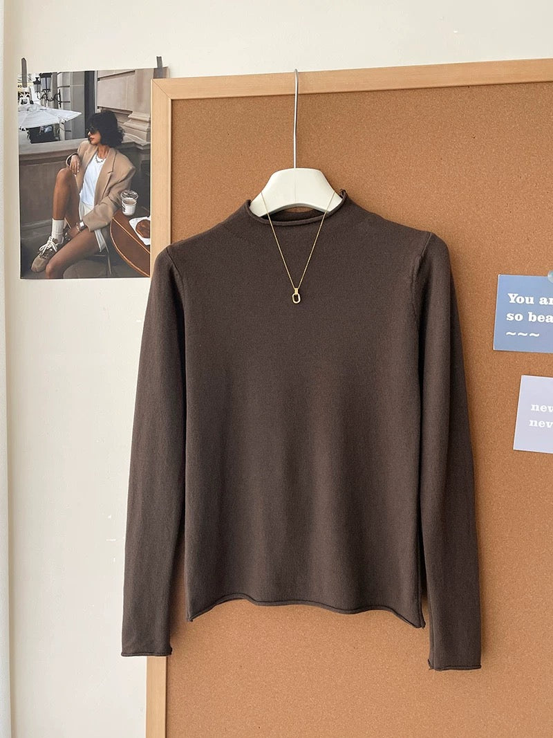 Retro soft and sticky cashmere rolled-edge turtleneck knit sweater for women, autumn and winter, gentle and versatile layering base layer top.