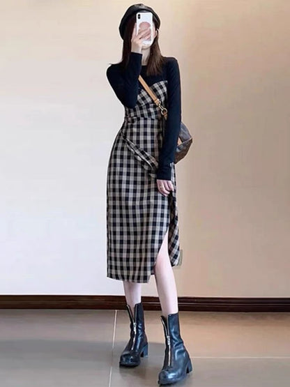 High-end long-sleeved dress 2023 new style early autumn temperament goddess style cold style small butt-covering skirt