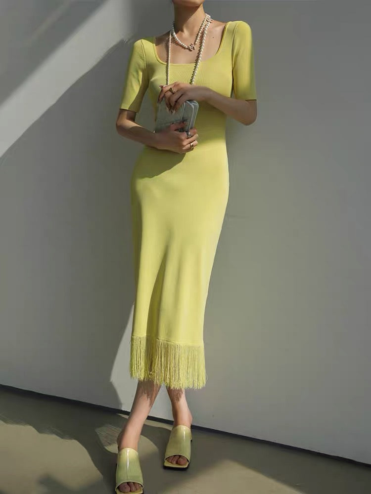 WANGXO short-sleeved French square neck dress women's 2023 summer new tassel slim fit hip-hugging mid-length skirt (B1717)