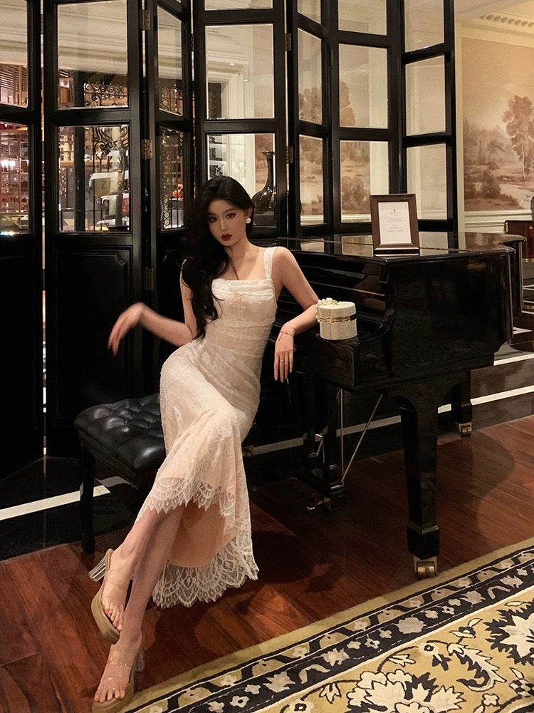 Ge Fuwen White lace suspender dress female 2024 summer new niche design temperament waist long skirt