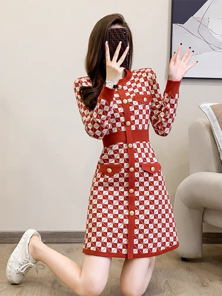 New autumn and winter French style long-sleeved small fragrant style Polo collar plaid dress with feminine temperament and slim fit with knitted skirt inside D7792