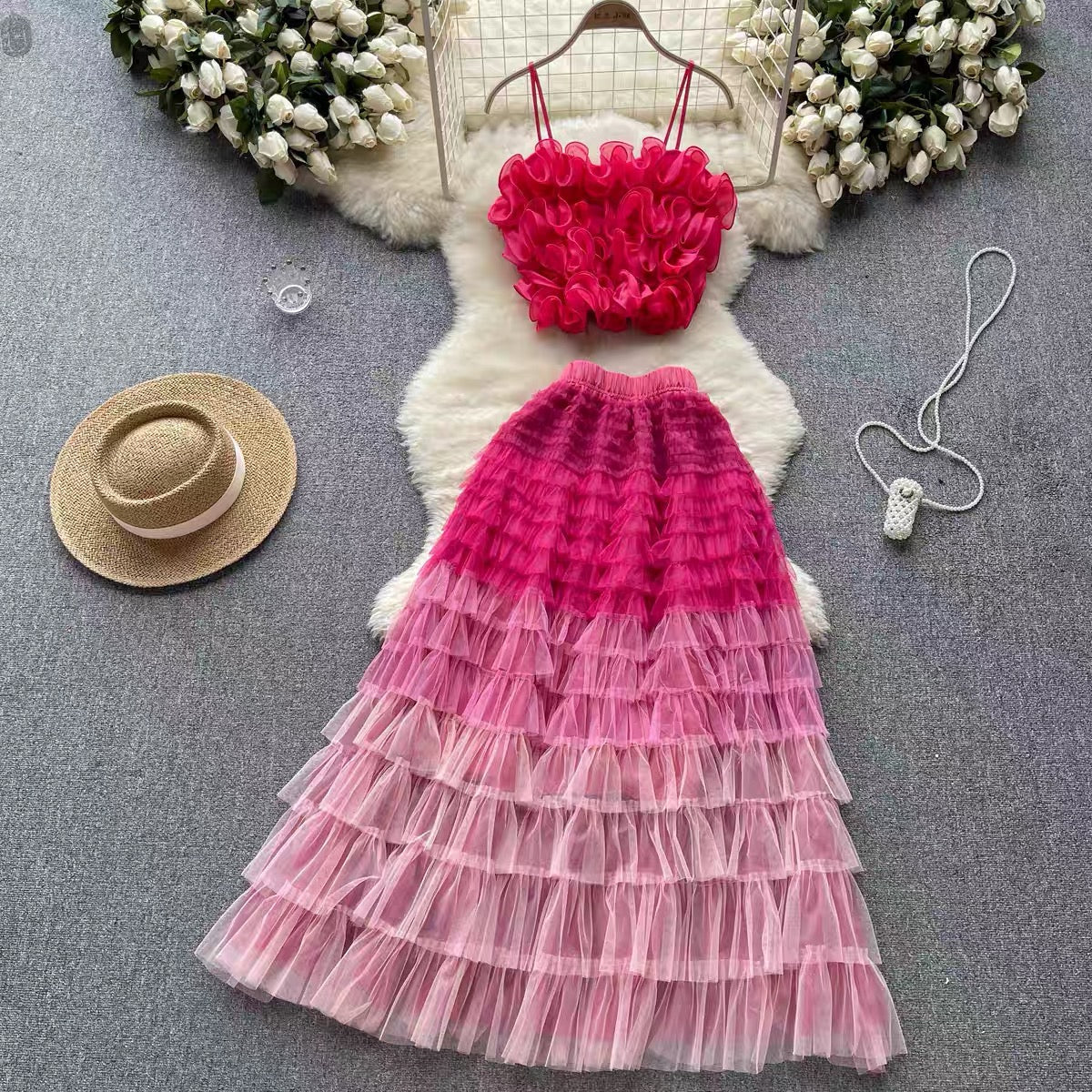High-end lady suit female three-dimensional flower mesh camisole fairy mesh half-length skirt two-piece set (S0983)