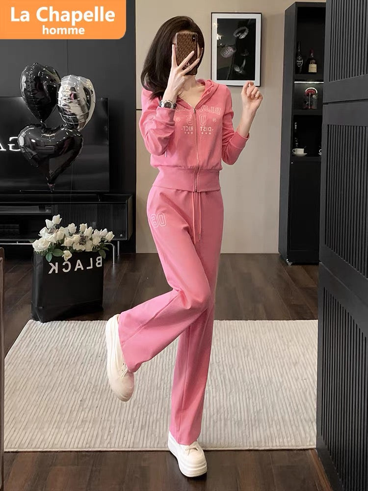 La Chapelle's temperament and age-reducing rose red casual suit for women in autumn 2023 new design sports two-piece set